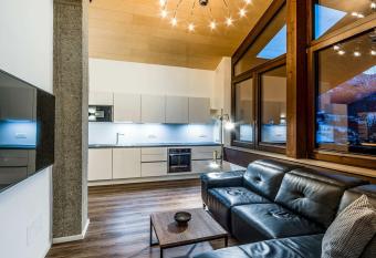 Apartments Rumanon has Balcony rooms