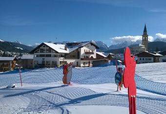 Hotel D La Varda has Balcony rooms