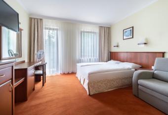 Pokoje Fregata allows 18 year olds to book a room