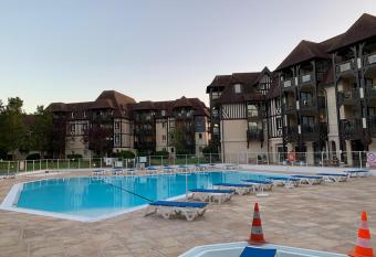 La R  sidence de l or  e du golf de deauville has Balcony rooms