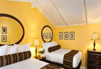 Monterey Peninsula Inn has Balcony rooms