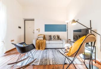 Design Apartments Sassari-Torre Tonda allows 18 year olds to book a room