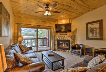 Cozy Condo with Mtn Views and Deck Walk to Grand Lake has Balcony rooms