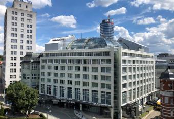 Dorint Hotel Esplanade Jena allows 18 year olds to book a room