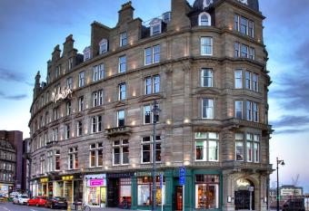 Malmaison Dundee allows 18 year olds to book a room
