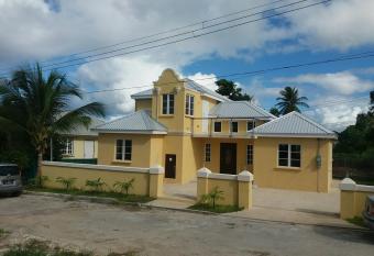 Caribbean Gem has Balcony rooms