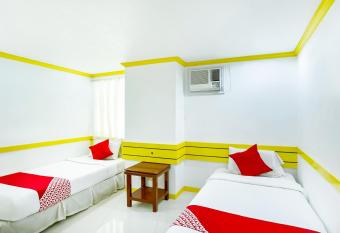 OYO 496 D Abirus Inn allows 18 year olds to book a room