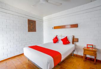OYO Hotel Madero allows 18 year olds to book a room