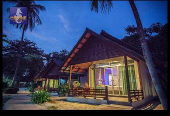 Marine Chaweng Beach Resort has Balcony rooms