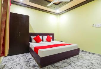 Flagship A-square Homes Near Lulu Mall allows 18 year olds to book a room