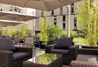 Mercure Clermont Ferrand centre Jaude allows 18 year olds to book a room