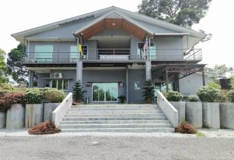 PD GUESTHOUSE has Balcony rooms