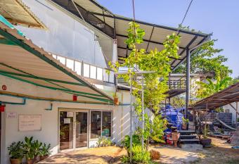 Baan Kim Lian SHA allows 18 year olds to book a room