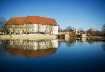 ACHAT Hotel Kaiserhof Landshut has Balcony rooms