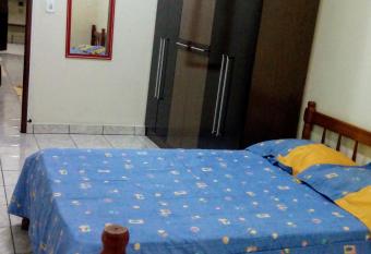 Familia Toledo allows 18 year olds to book a room