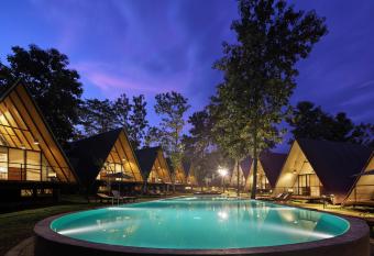 Kottawatta River Bank Resort has Balcony rooms