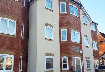 YBC Court, Aldershot allows 18 year olds to book a room