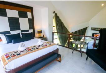 Segara Villas allows 18 year olds to book a room
