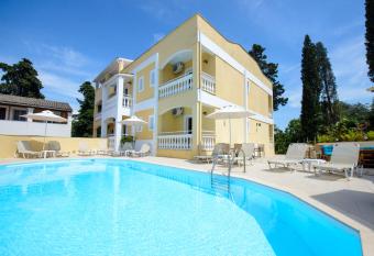 Saint Spiridon Hotel allows 18 year olds to book a room