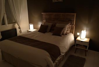 Un instant avec vous has Balcony rooms