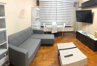 Casa dos Agarimos allows 18 year olds to book a room