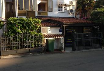 Apartments Oliva has Balcony rooms