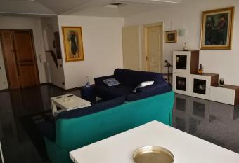 A casa di marcello has Balcony rooms