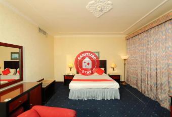 OYO 112 Semiramis Hotel allows 18 year olds to book a room