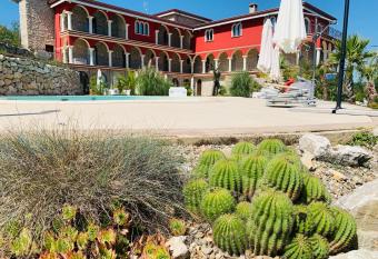 Villa Vento dei Cieli has Balcony rooms