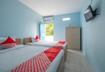 OYO 2775 RF Homestay allows 18 year olds to book a room