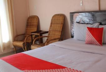 OYO 2799 Berastagi Backpacker Rooms allows 18 year olds to book a room