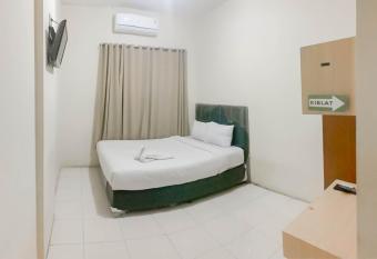 Zleepy Pondok Avicenna RedPartner allows 18 year olds to book a room