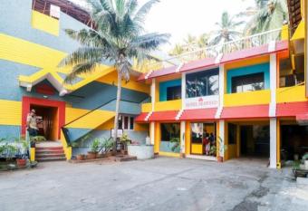 OYO Hotel Seaweed allows 18 year olds to book a room