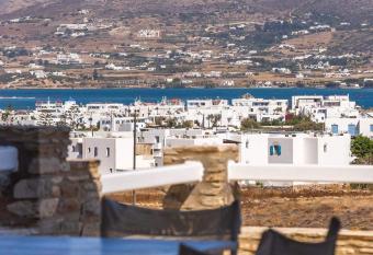 Vila Apostolis has Balcony rooms