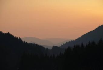 g  te de la cheneau has Balcony rooms