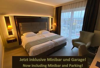 City Hotel Frankfurt Bad Vilbel allows 18 year olds to book a room