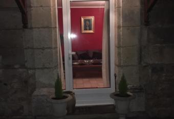 Le 5 d Abel has Balcony rooms