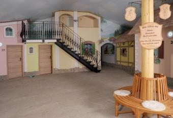 Pension Lerchenfeld has Balcony rooms