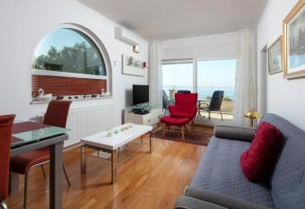 Apartments Antonio - Podstrana, Split has Balcony rooms