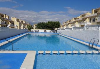 Casa de Kiwi has Balcony rooms