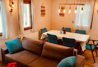 Vikendica Rita allows 18 year olds to book a room