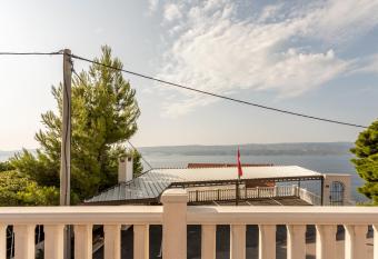 Apartments Fortica has Balcony rooms