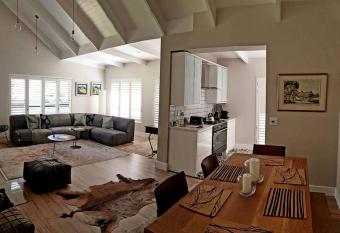 Villa Hermanus allows 18 year olds to book a room