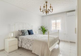 Sweets rooms on the Beach has Balcony rooms