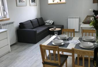 Apartment Portorose allows 18 year olds to book a room