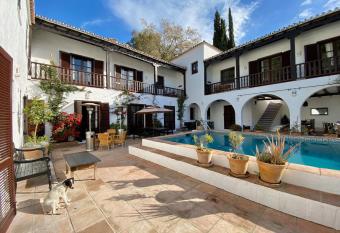 El Molino Estepona has Balcony rooms
