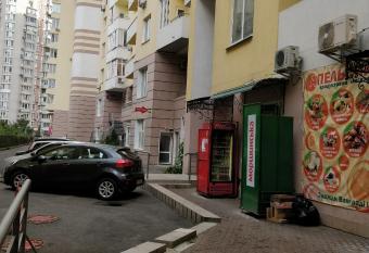                                                                                                                                                               Mini Smart apartment near the Embassy of USA and NMAPO allows 18 year olds to book a room