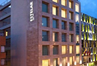 Hotel Estelar Calle 100 allows 18 year olds to book a room