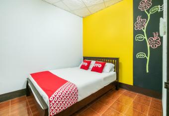 OYO 608 Maleena Home allows 18 year olds to book a room