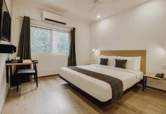 Townhouse Begumpet Near Hyderabad Central allows 18 year olds to book a room